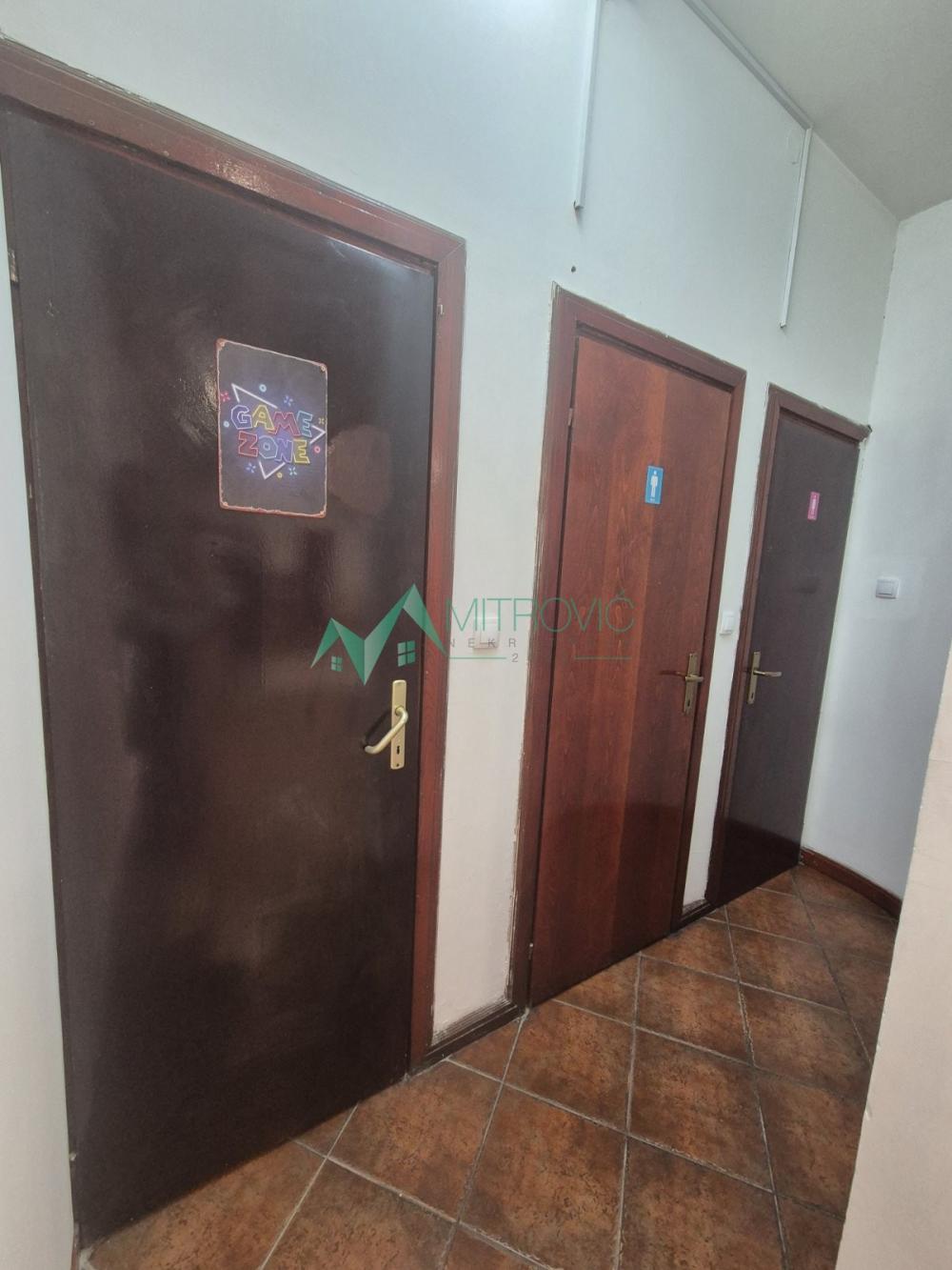 Slika 3 -  Lokal za izdavanje, 167m2, 1.200€