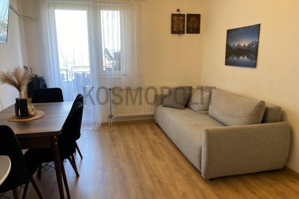 Glavna slika -Murmanska, Trosoban stan na prodaju, 70m2, 220.000€