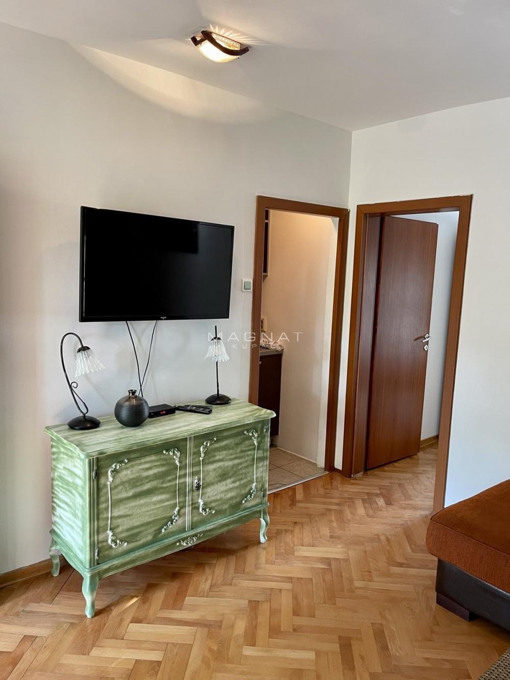 Slika 2 - Karađorđeva, Dvosoban stan za izdavanje, 40m2, 550€