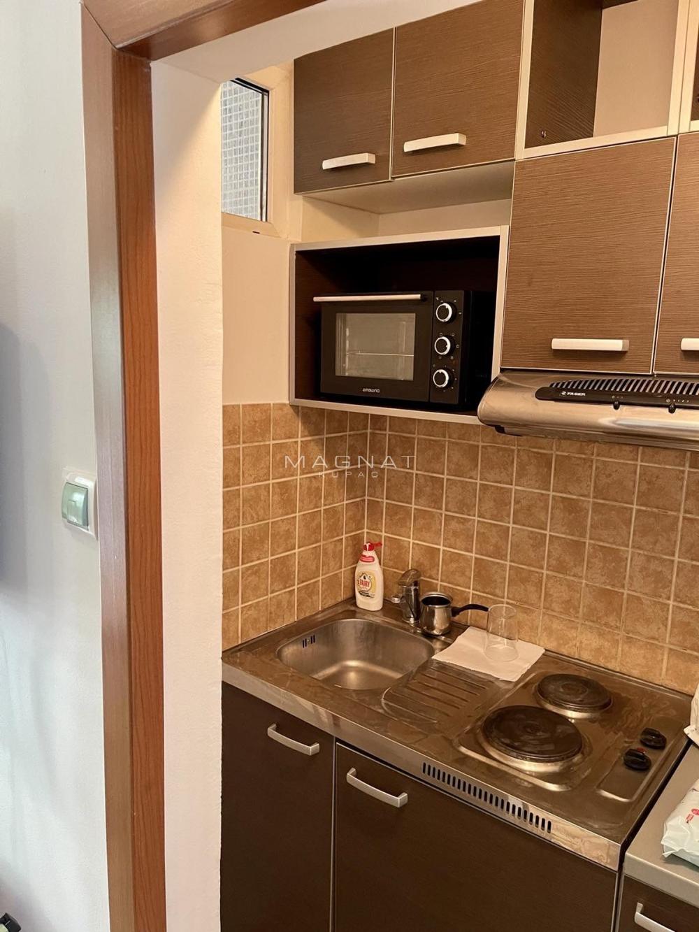 Slika 3 - Karađorđeva, Dvosoban stan za izdavanje, 40m2, 550€