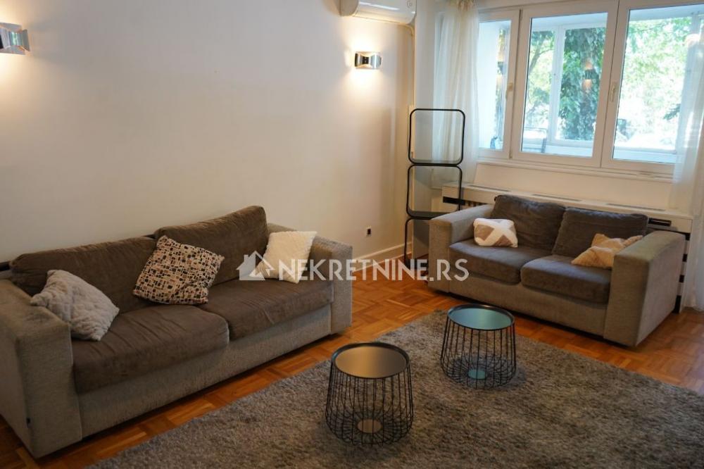 Slika 1 - Džona Kenedija, Trosoban stan za izdavanje, 70m2, 750€