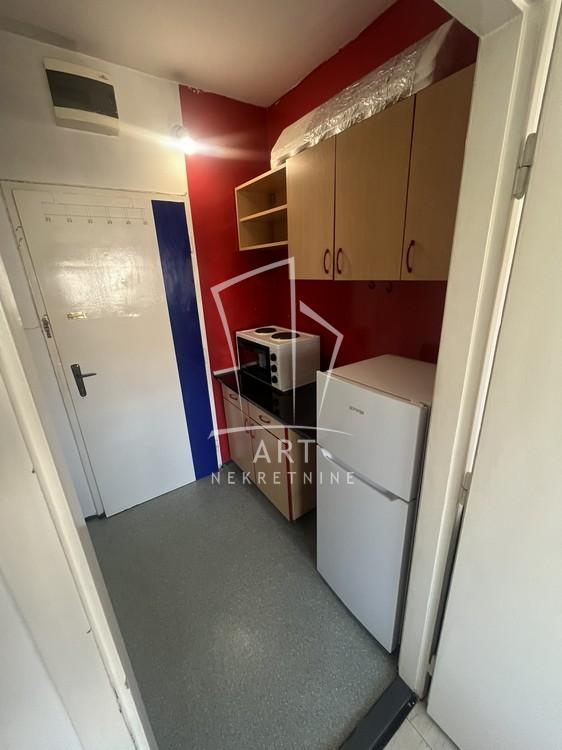 Slika 3 - Bulevar Mihajla Pupina,  Stan na prodaju, 23m2, 95.000€