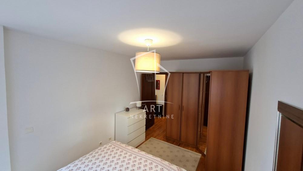 Slika 10 - Kralja Petra, Trosoban stan za izdavanje, 93m2, 1.200€