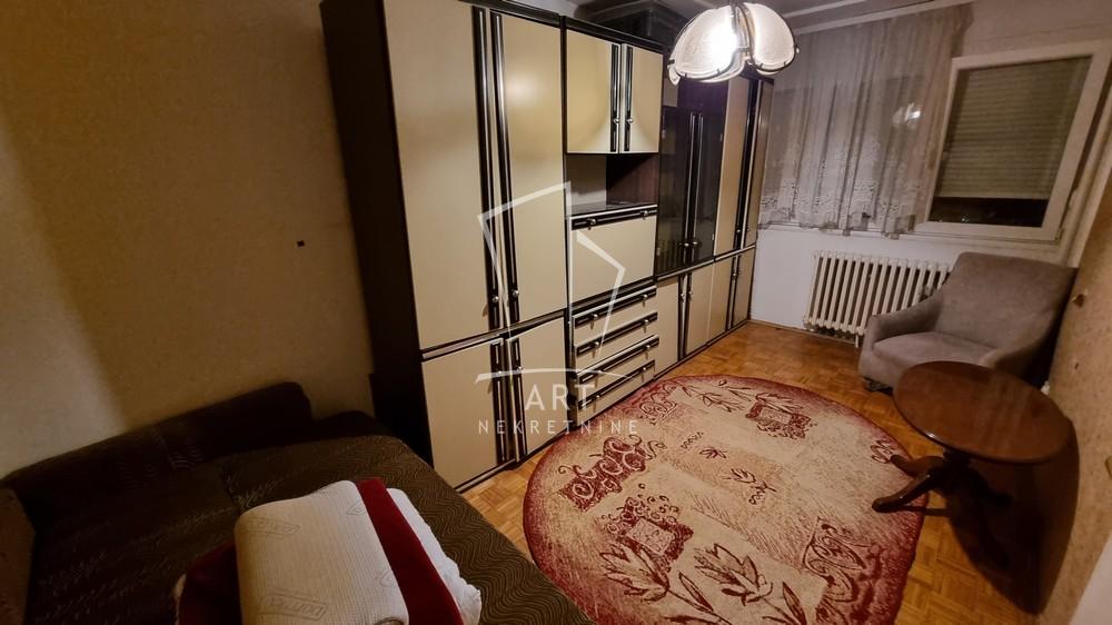 Slika 2 - Braće Srnić, Dvoiposoban stan za izdavanje, 78m2, 500€