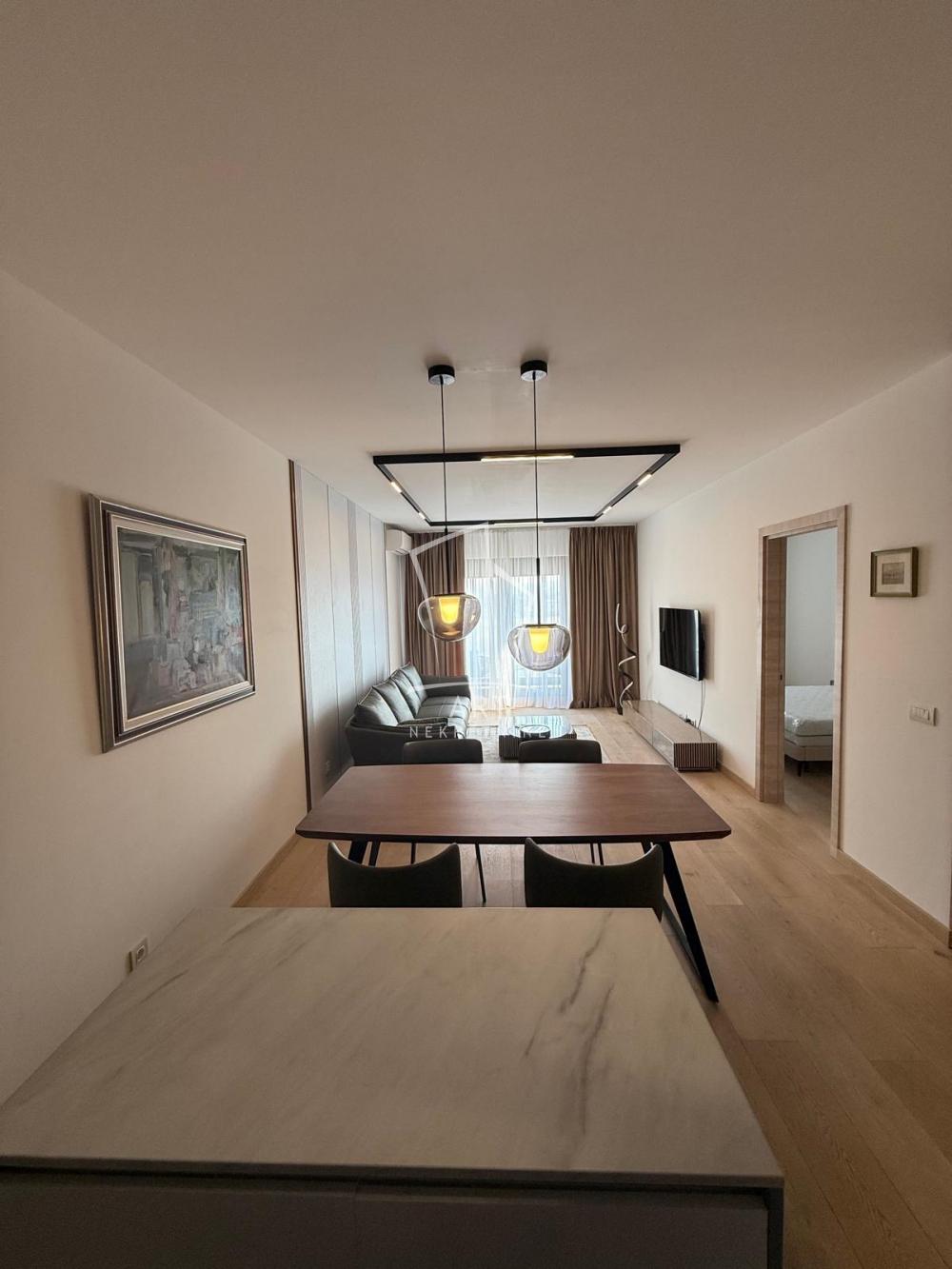 Slika 1 - Bulevar Milutina Milankovića, Dvosoban stan za izdavanje, 60m2, 1.300€