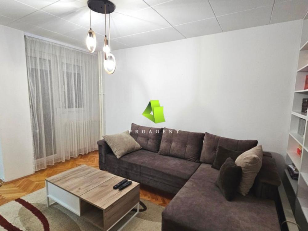 Glavna slika -Dvosoban stan za izdavanje, 42m2, 350€