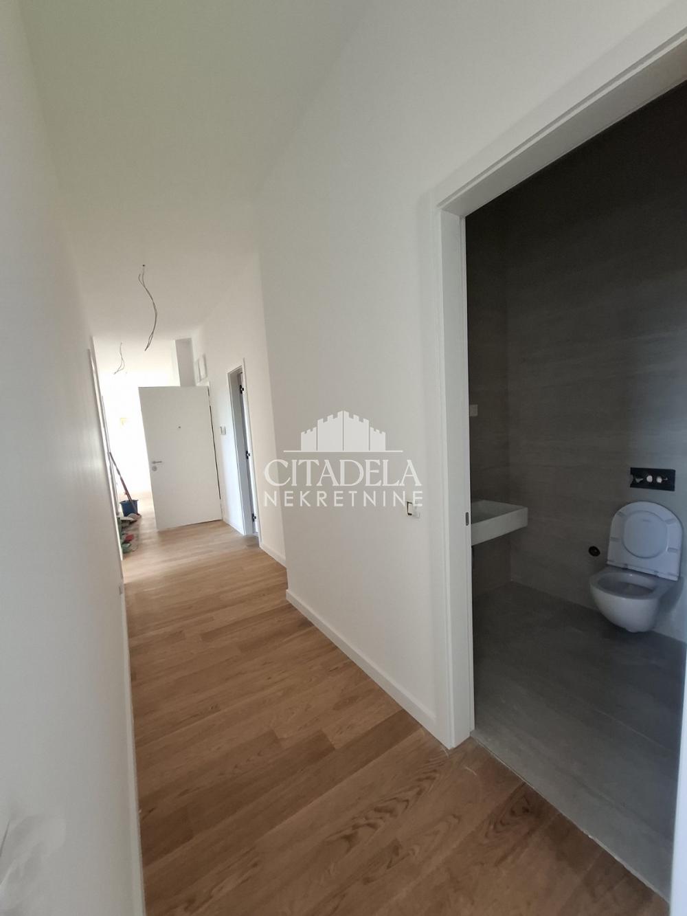 Slika 3 - Požeška, Četvorosoban stan na prodaju, 143m2, 550.000€