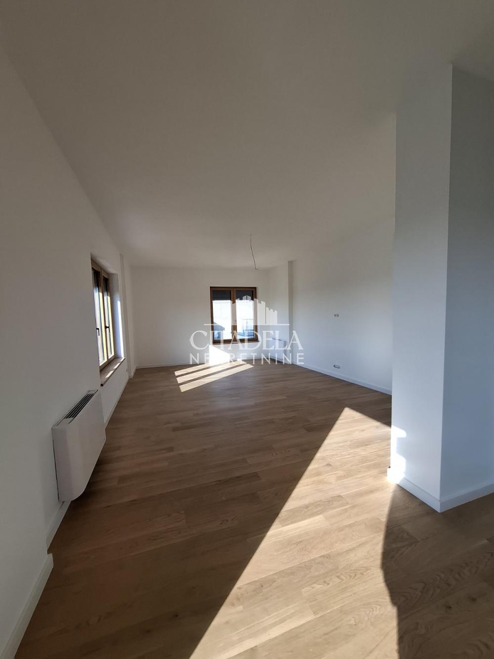 Slika 5 - Požeška, Četvorosoban stan na prodaju, 143m2, 550.000€