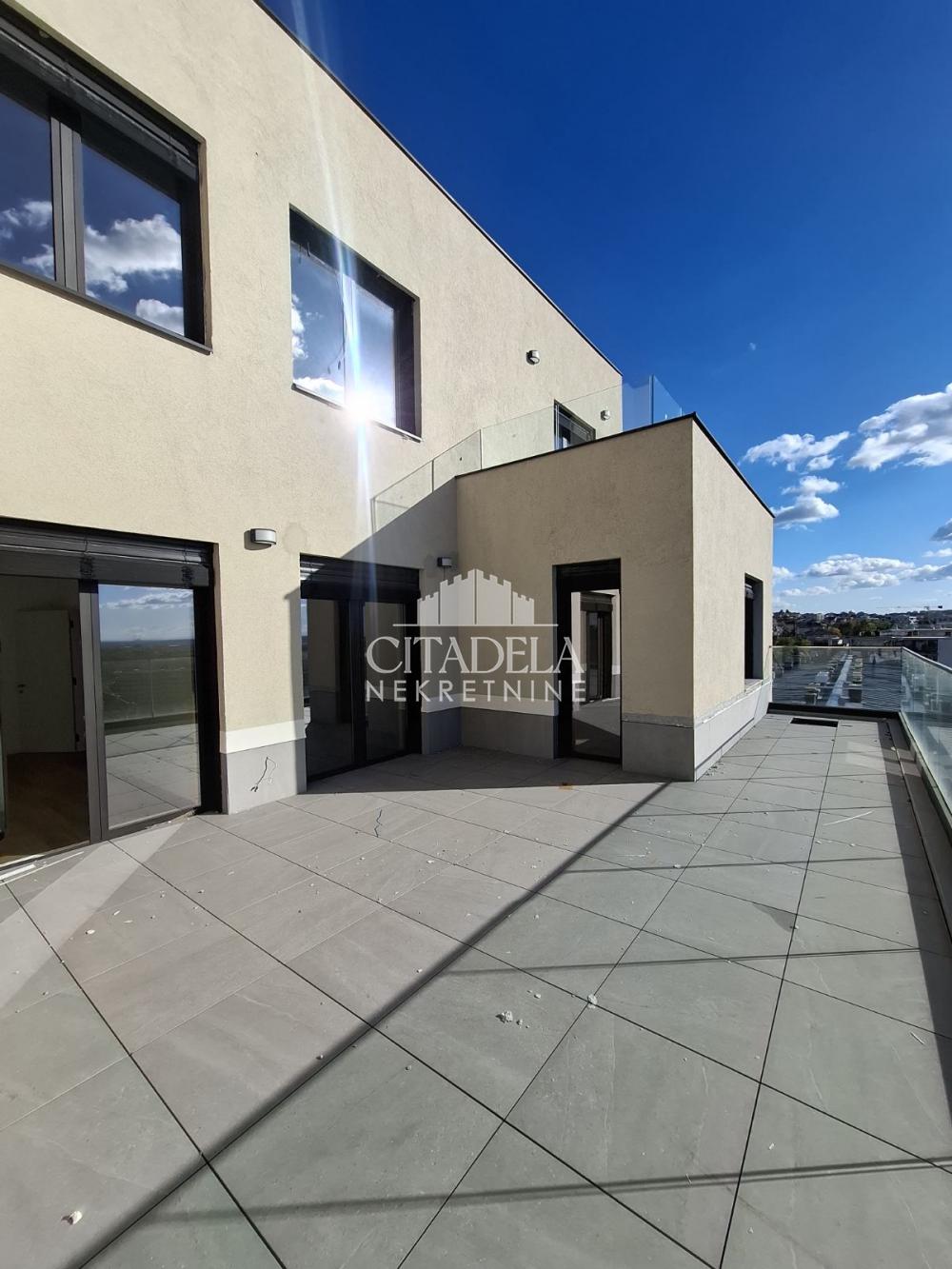 Slika 10 - Požeška, Četvorosoban stan na prodaju, 147m2, 442.920€