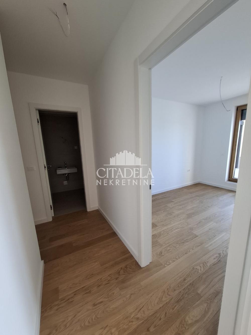 Slika 2 - Požeška, Četvorosoban stan na prodaju, 147m2, 442.920€