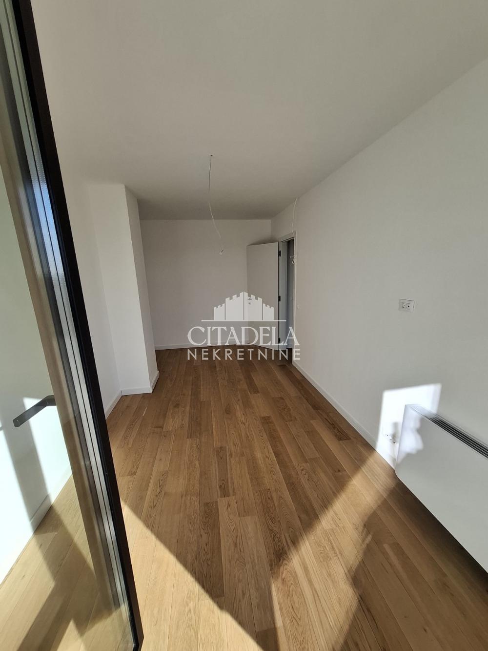 Slika 6 - Požeška, Četvorosoban stan na prodaju, 147m2, 442.920€