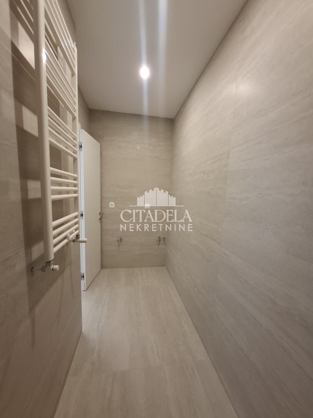 Slika 10 - Požeška, Četvorosoban stan na prodaju, 175m2, 523.800€