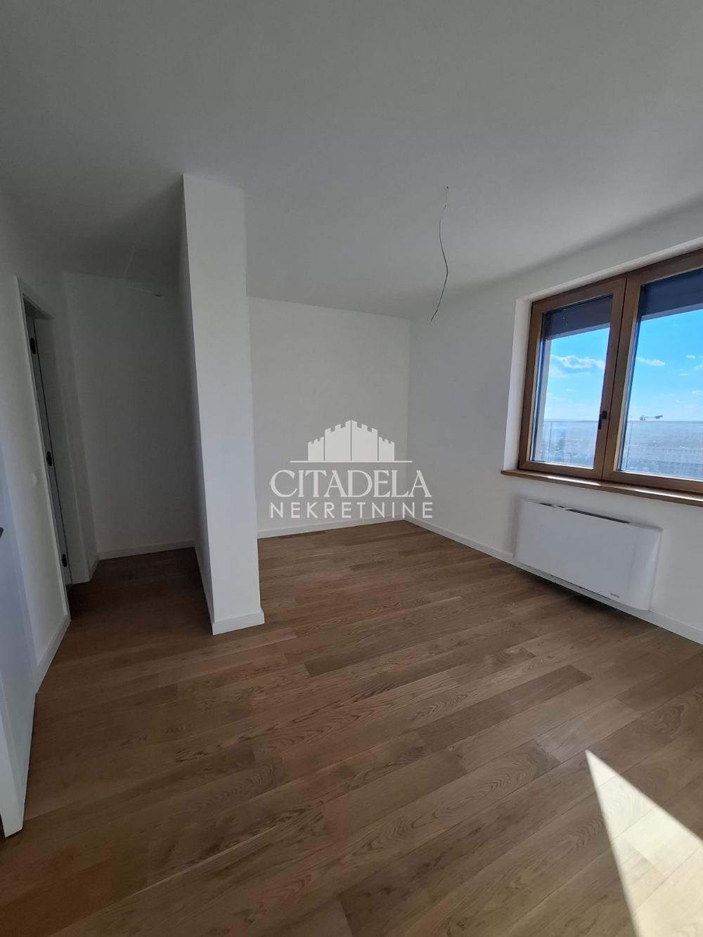 Slika 7 - Požeška, Četvorosoban stan na prodaju, 175m2, 523.800€