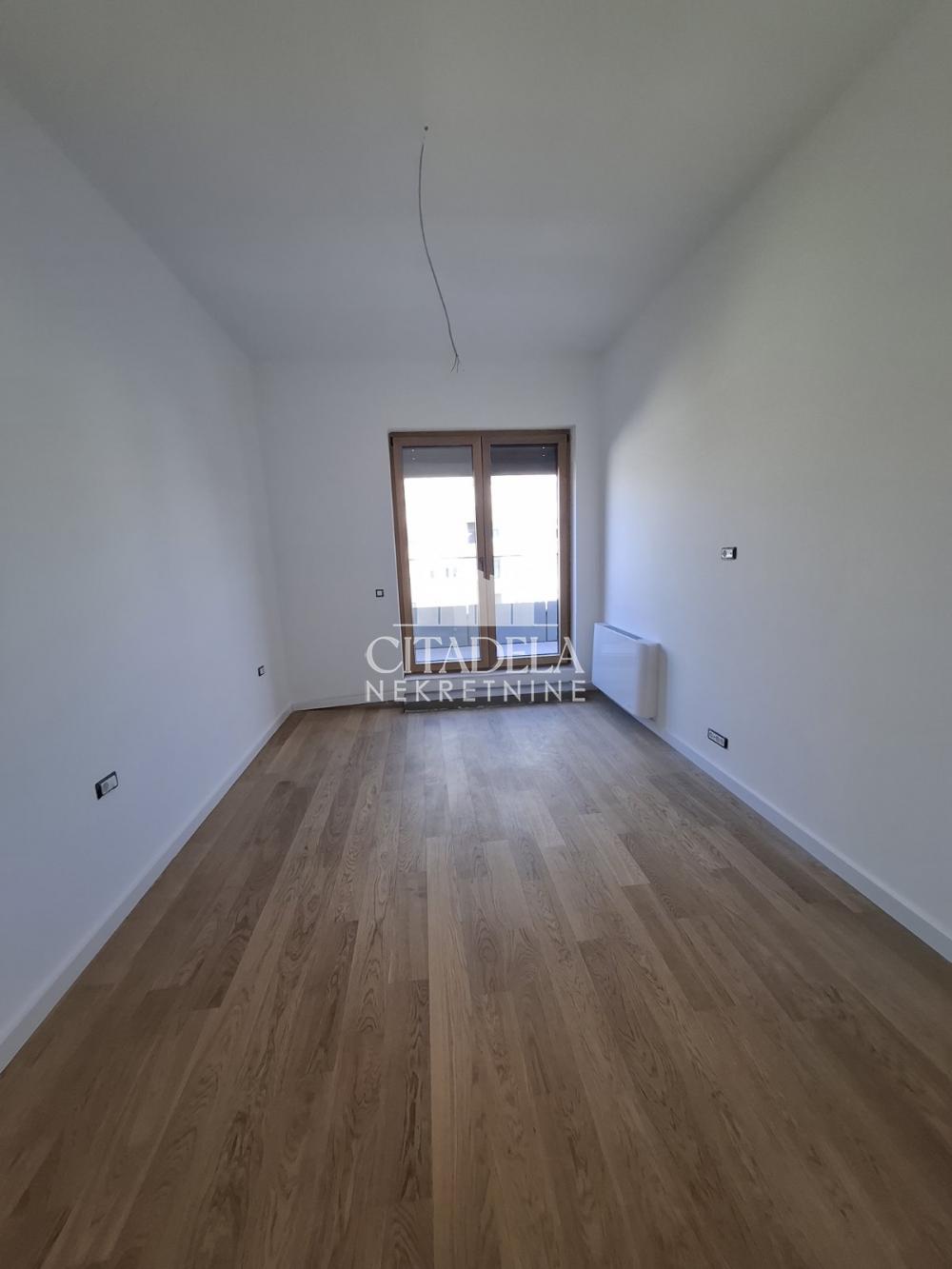 Slika 4 - Požeška, Četvorosoban stan na prodaju, 131m2, 504.652€