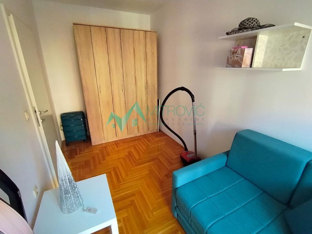 Slika 5 - Četvorosoban stan za izdavanje, 94m2, 1.000€
