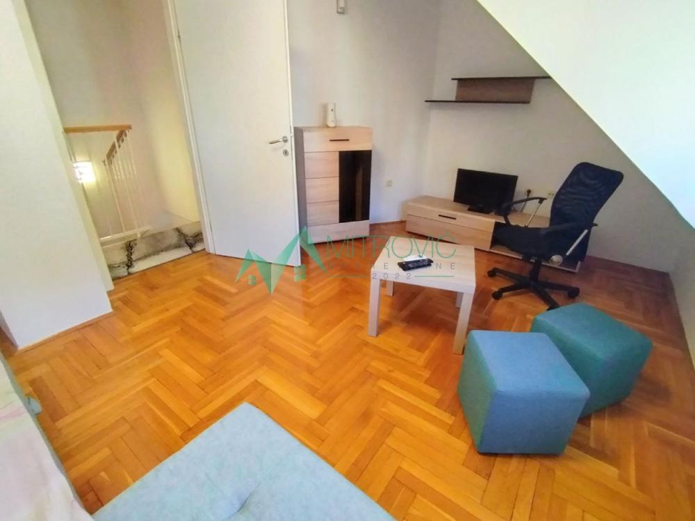 Slika 8 - Četvorosoban stan za izdavanje, 94m2, 1.000€
