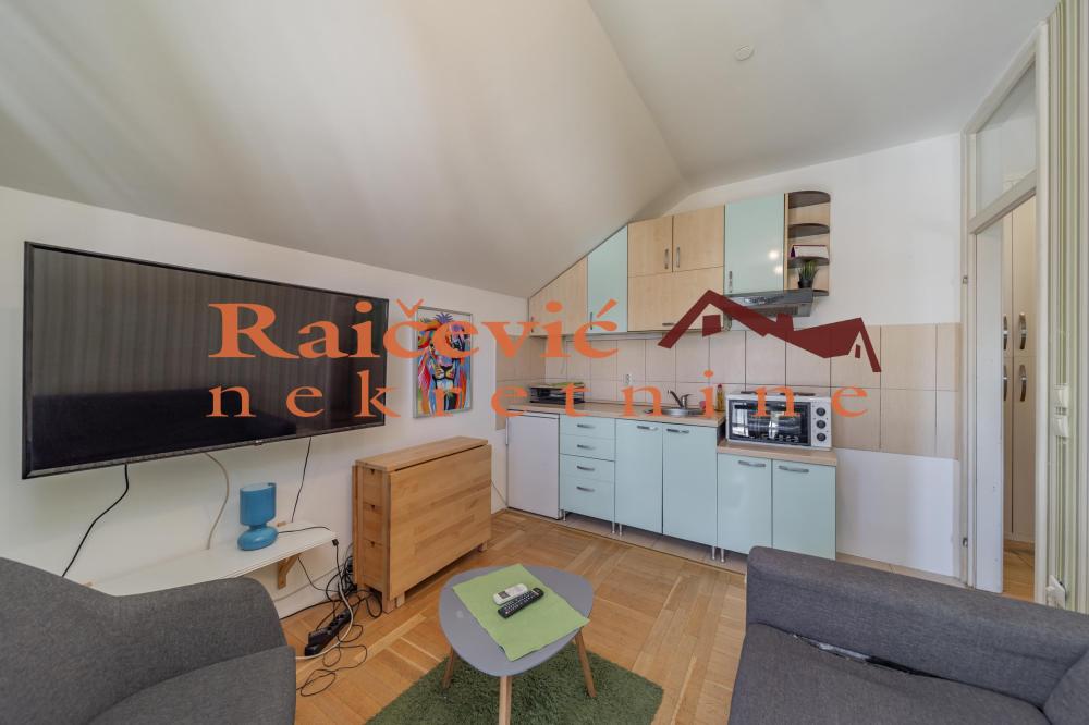 Slika 2 - Banjicki breg, Jednoiposoban stan na prodaju, 24m2, 78.000€