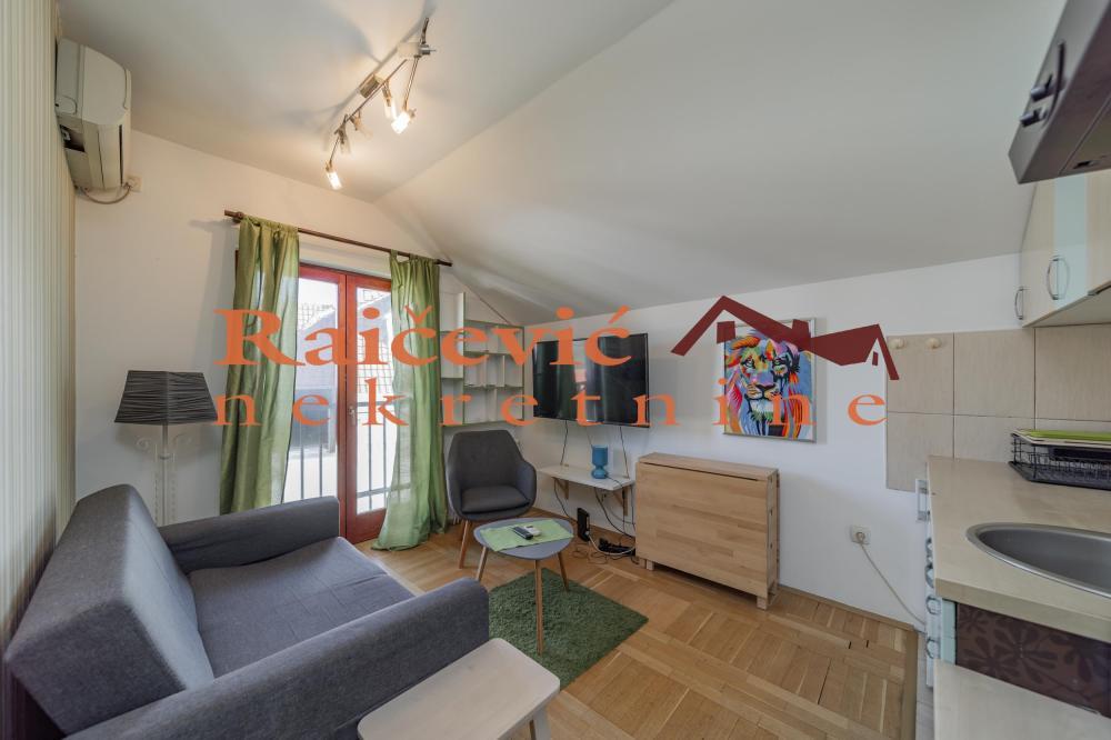 Glavna slika -Banjicki breg, Jednoiposoban stan na prodaju, 24m2, 78.000€