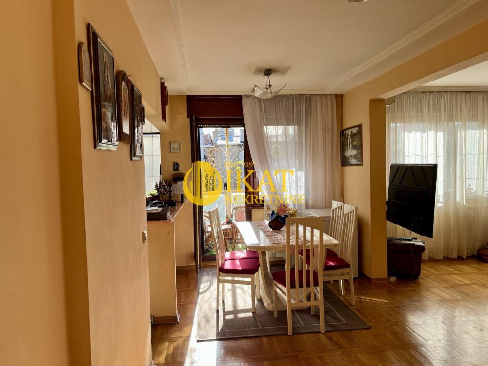 Slika 4 - Bulevar Kralja Aleksandra, Četvorosoban stan na prodaju, 111m2, 400.000€