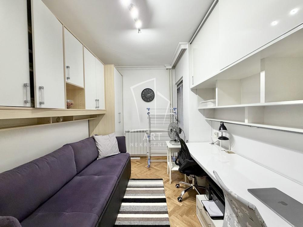 Slika 10 - Dositejeva, Petosoban stan za izdavanje, 105m2, 2.000€