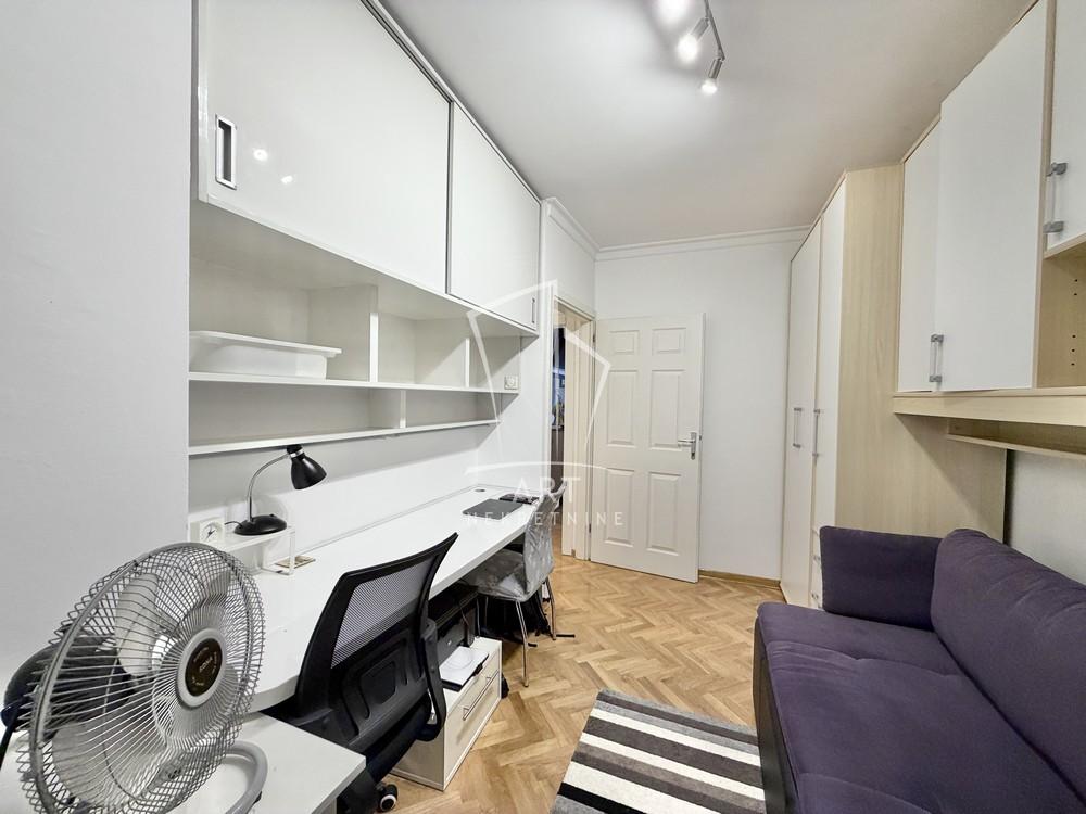 Slika 11 - Dositejeva, Petosoban stan za izdavanje, 105m2, 2.000€