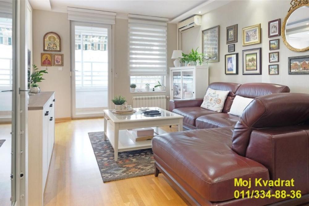 Slika 1 - Četvorosoban stan na prodaju, 103m2, 505.000€