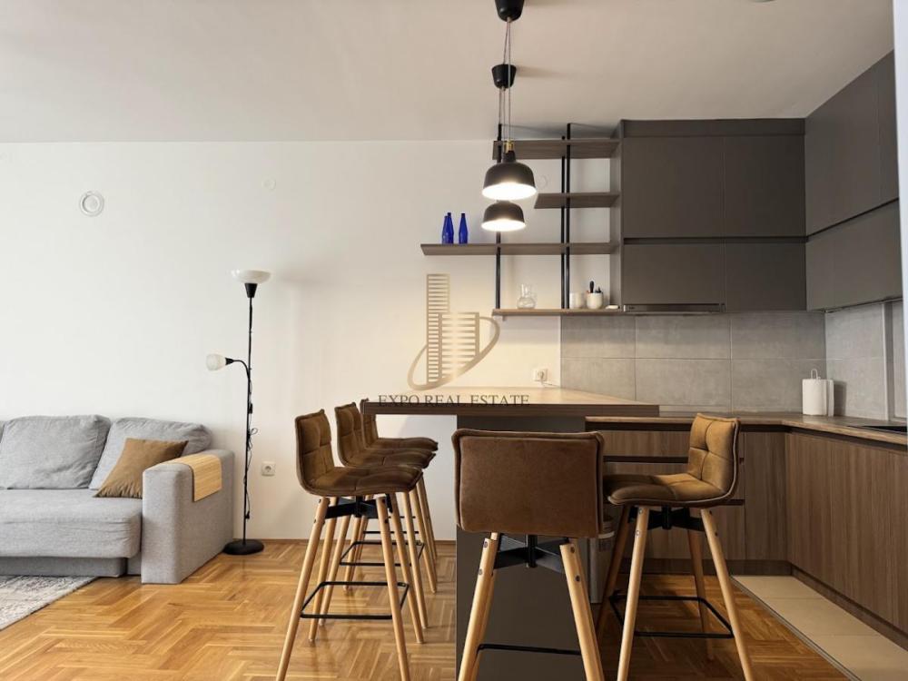 Slika 3 - Četvorosoban stan za izdavanje, 79m2, 850€