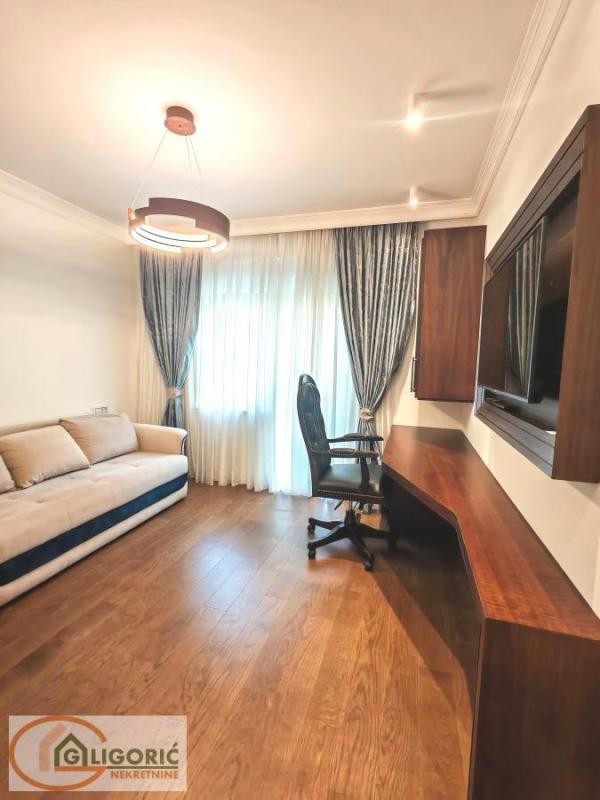 Slika 8 - Trosoban stan za izdavanje, 96m2, 1.200€