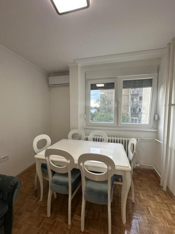 Slika 3 - Trosoban stan za izdavanje, 55m2, 600€