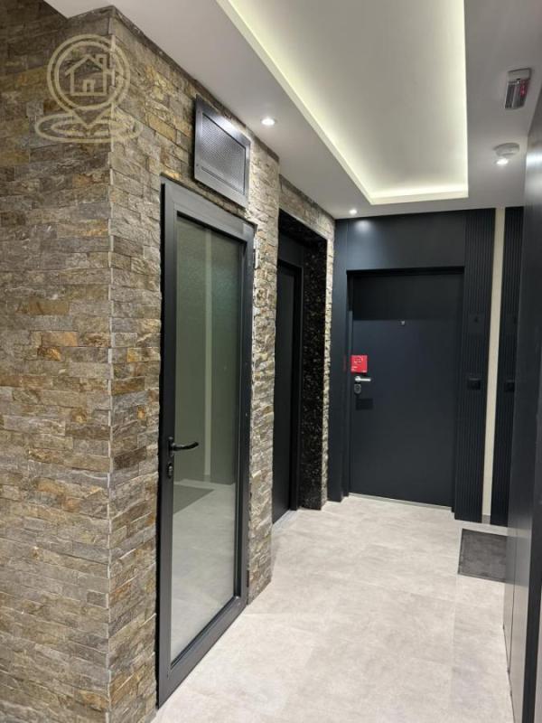 Slika 2 - Jednoiposoban stan za izdavanje, 37m2, 380€