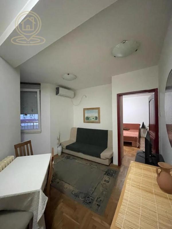 Slika 2 - Dvosoban stan za izdavanje, 47m2, 360€