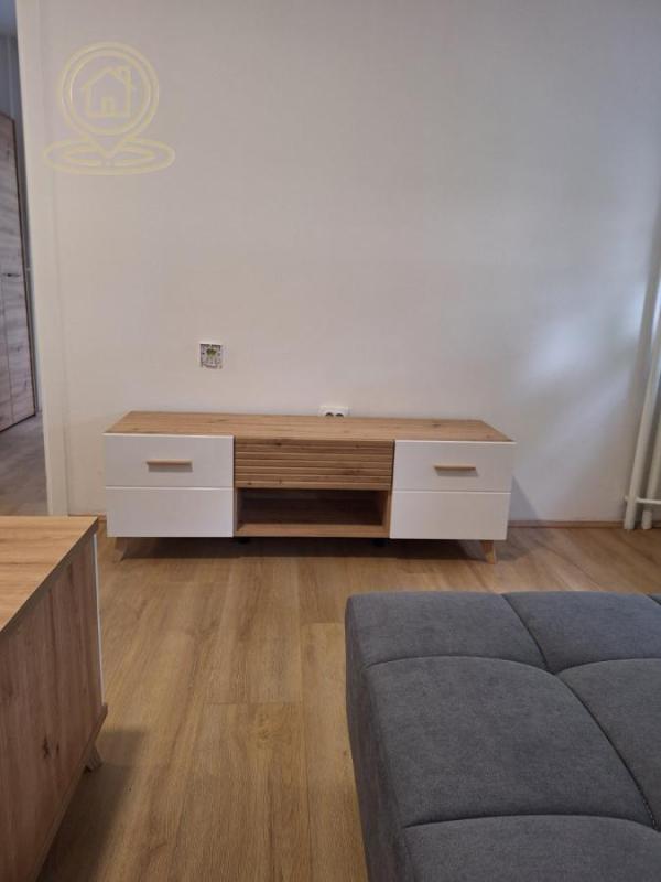 Slika 2 - Dvosoban stan za izdavanje, 50m2, 450€