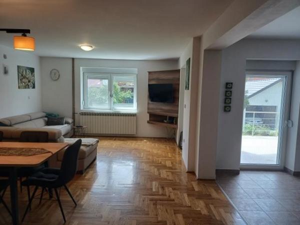 Slika 6 -  Kuća na prodaju, 325m2, 340.000€