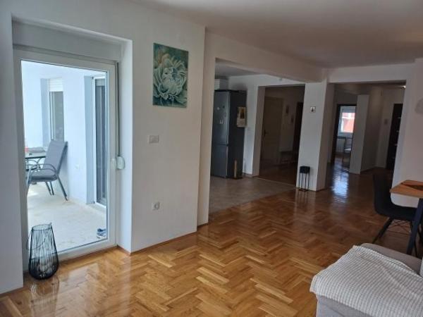 Slika 3 -  Kuća na prodaju, 325m2, 340.000€