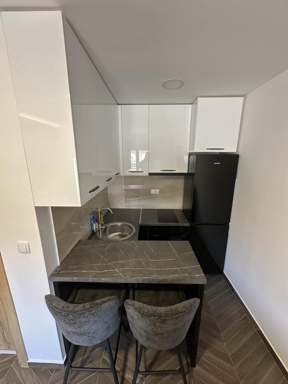 Slika 2 - Jednoiposoban stan na prodaju, 42m2, 108.000€