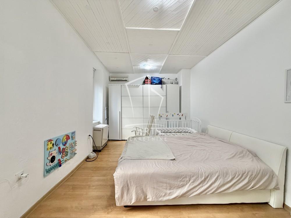 Slika 10 - Zahumska, Dvosoban stan na prodaju, 40m2, 153.000€