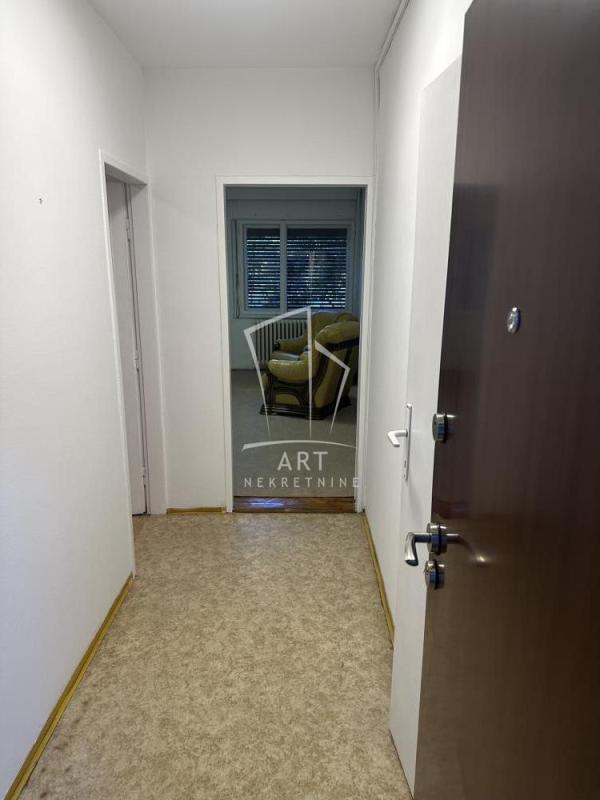 Slika 2 - Omladinskih brigada, Dvoiposoban stan za izdavanje, 61m2, 550€