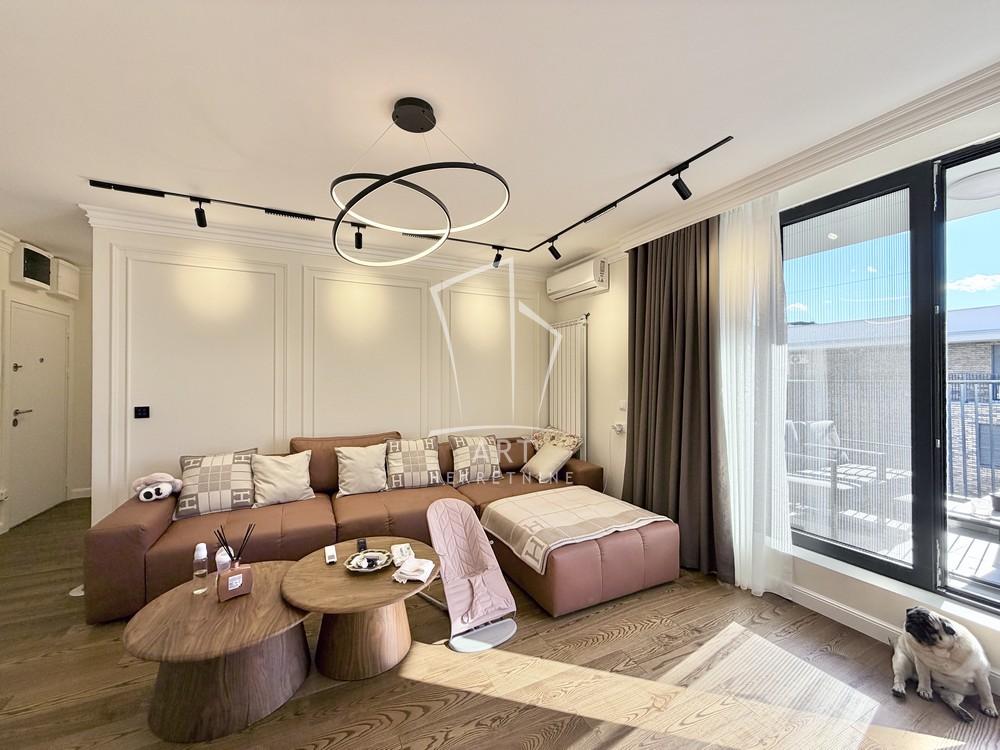 Slika 1 - Mirka Milojkovića, Četvorosoban stan na prodaju, 122m2, 399.000€