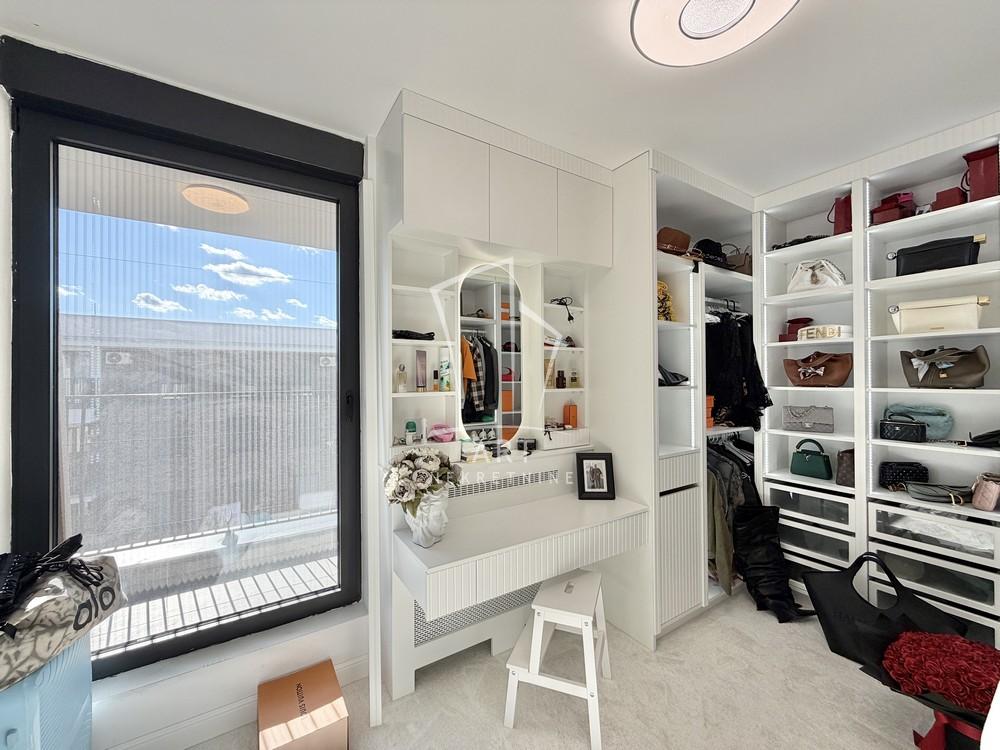 Slika 11 - Mirka Milojkovića, Četvorosoban stan na prodaju, 122m2, 399.000€