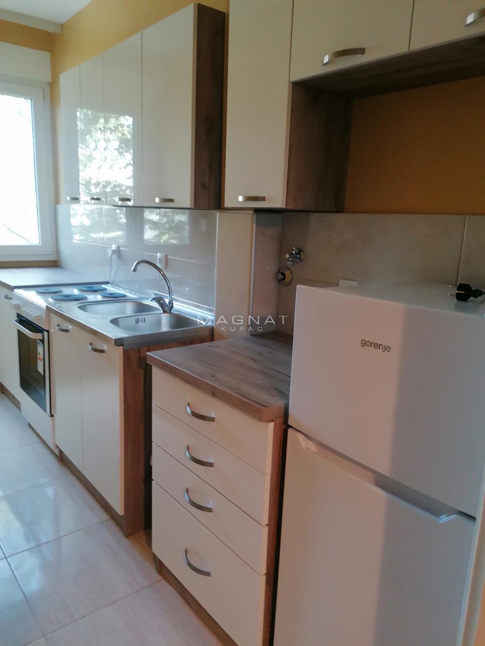 Slika 2 - Luja Adamiča, Jednoiposoban stan za izdavanje, 52m2, 700€