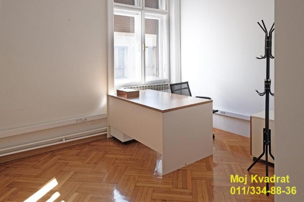 Slika 9 - Petosoban stan na prodaju, 239m2, 1.000.000€