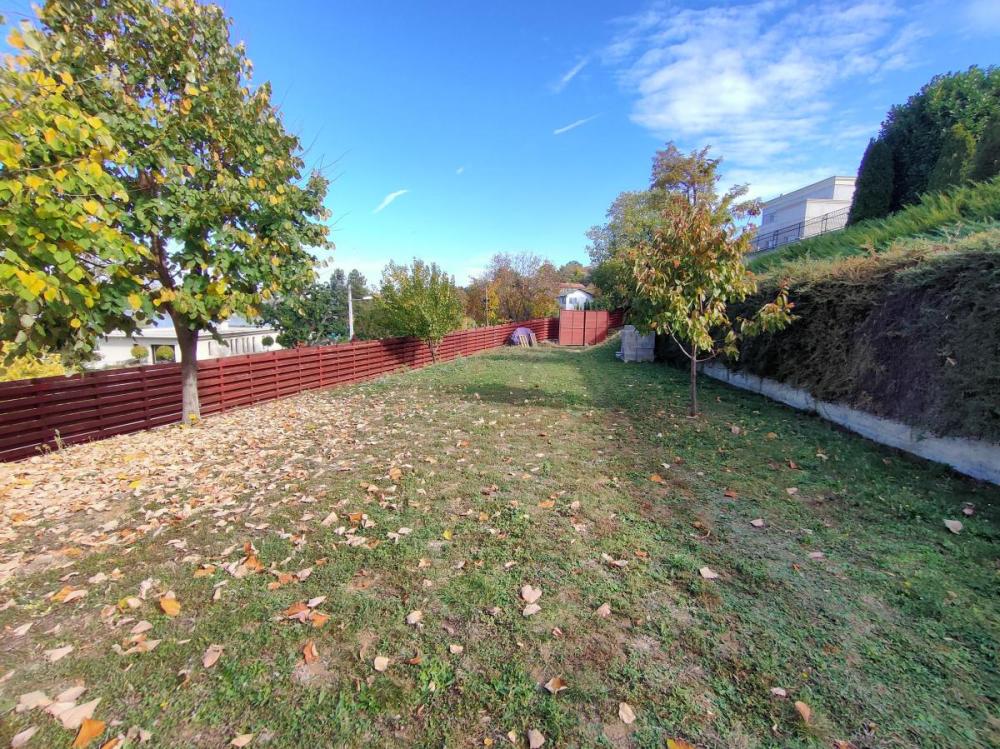 Slika 11 -  Plac na prodaju, Ribnjak, , 395.000€