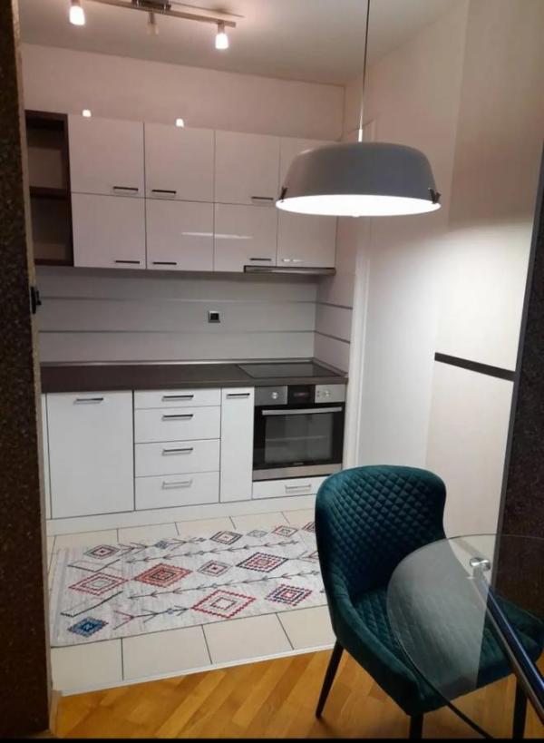 Slika 2 - Jednoiposoban stan za izdavanje, 42m2, 450€