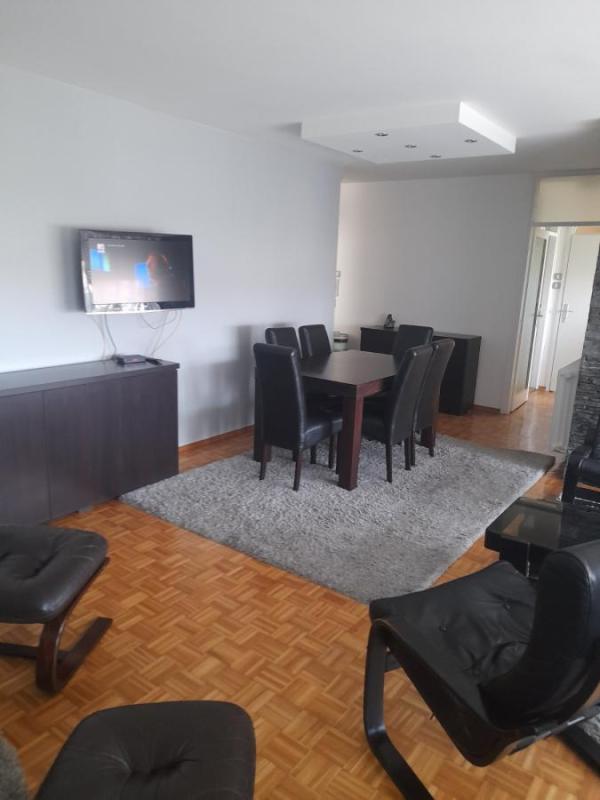 Slika 2 - Troiposoban stan za izdavanje, 86m2, 700€