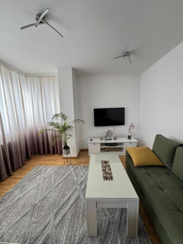 Slika 3 - Dvoiposoban stan za izdavanje, 55m2, 650€