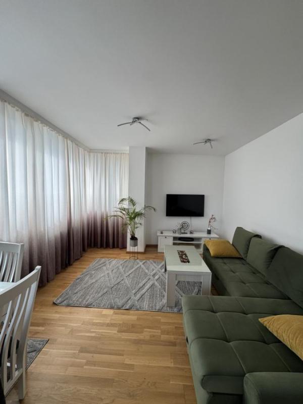 Slika 1 - Dvoiposoban stan za izdavanje, 55m2, 650€