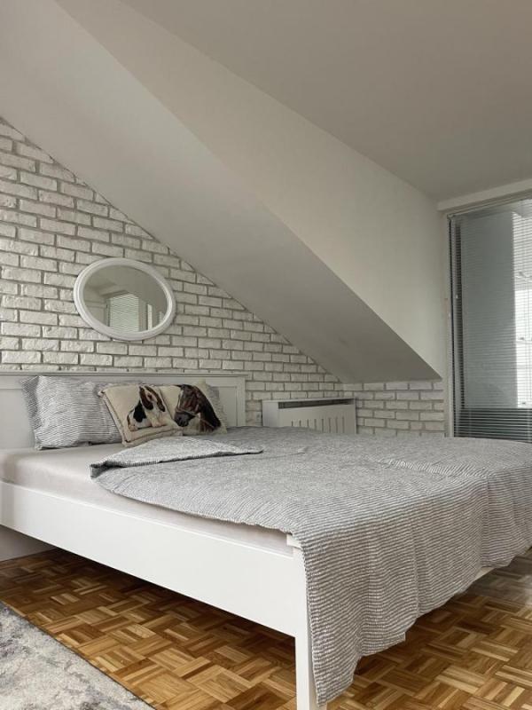 Slika 5 - Trosoban stan za izdavanje, 100m2, 950€