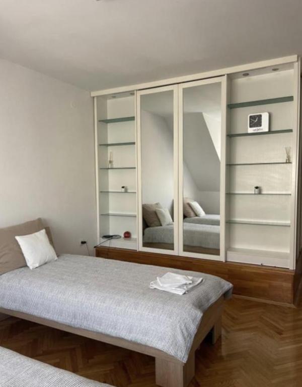 Slika 4 - Trosoban stan za izdavanje, 100m2, 950€