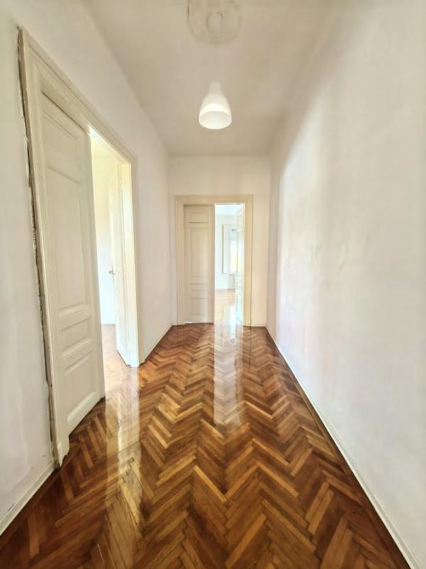 Slika 5 - Troiposoban stan za izdavanje, 136m2, 1.200€