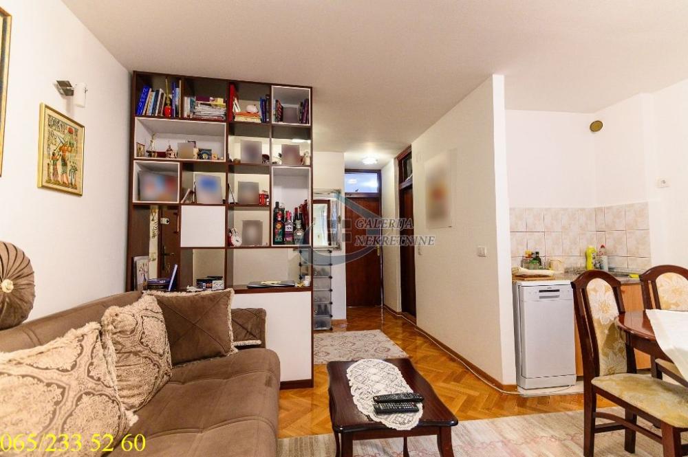 Slika 7 - Vardarska, Dvoiposoban stan na prodaju, 47m2, 229.000€